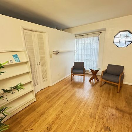 Cozy Home In Prime Location Monterey Park Exterior foto